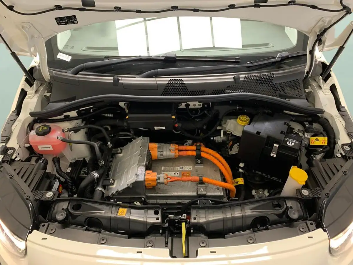 2022-fiat-500-e-icon-117bhp-big-37