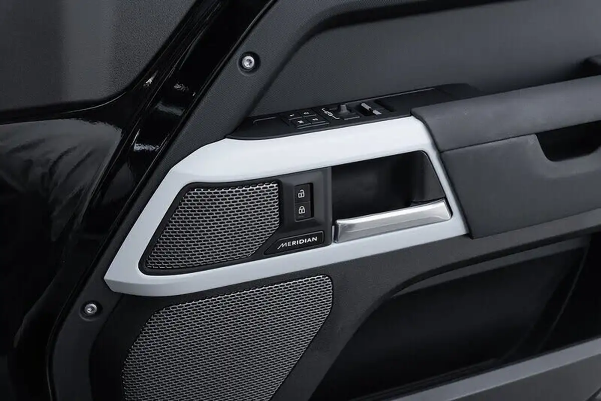 2022-land-rover-90-defender-30-d250-x-dynamic-se-big-13
