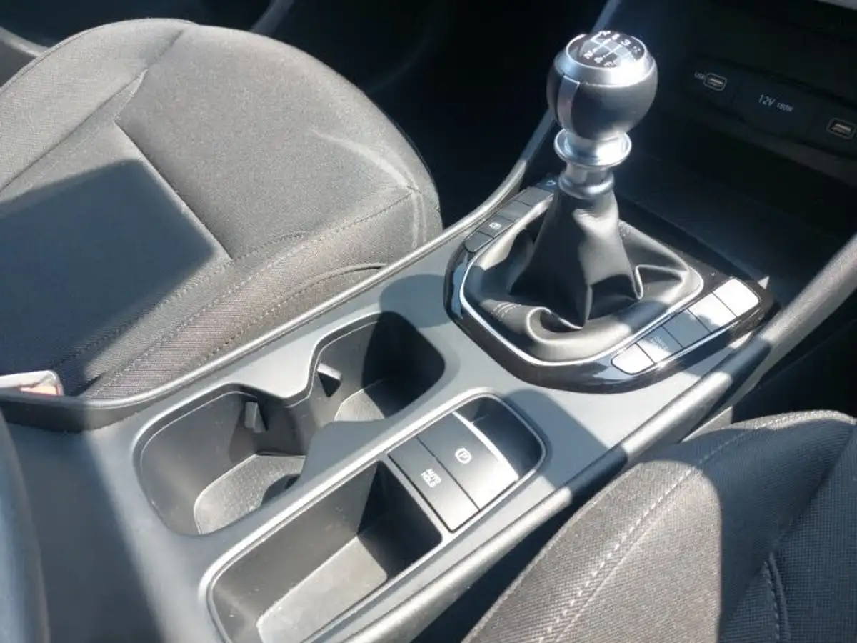 2022-hyundai-tucson-16-t-gdi-se-connect-150ps-big-12