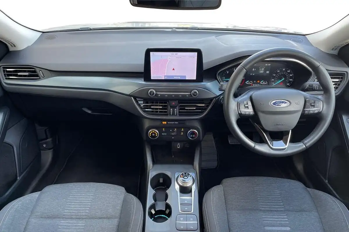 2020-ford-focus-15-active-hatchback-auto-big-8