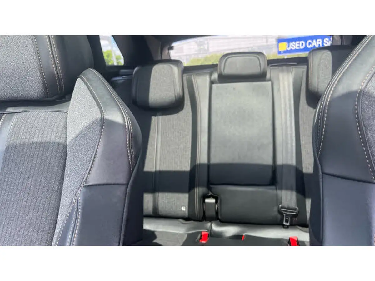 2019-peugeot-3008-suv-12-puretech-gt-line-big-14
