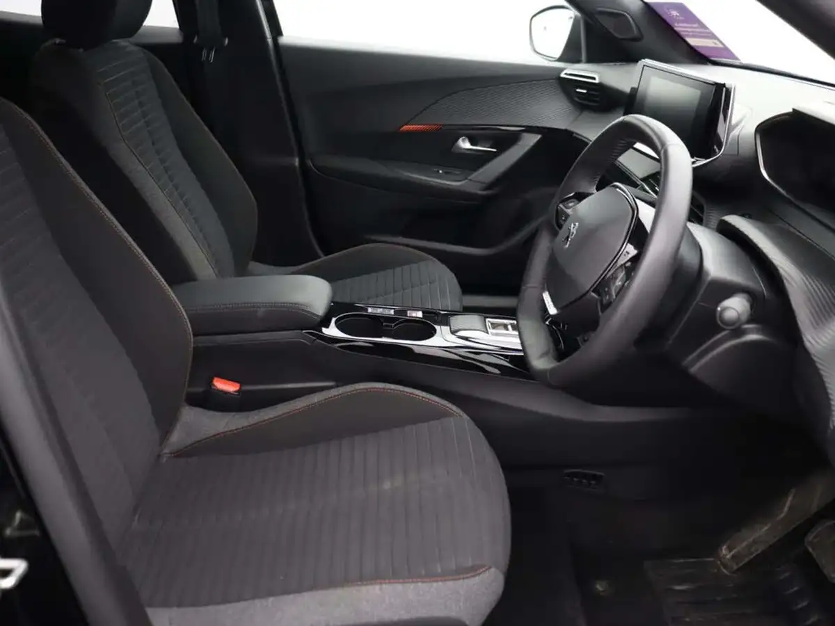 2023-peugeot-2008-suv-e-active-premium-big-20