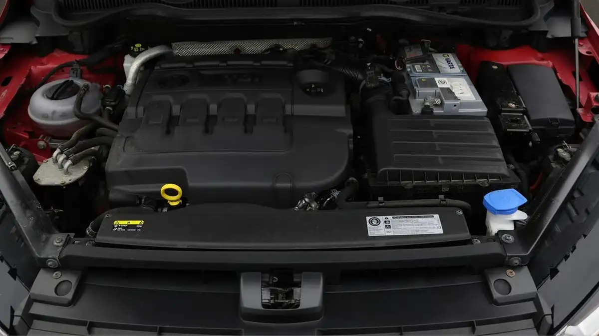 2017-volkswagen-golf-sv-16tdi-se-110ps-bmtss-big-19