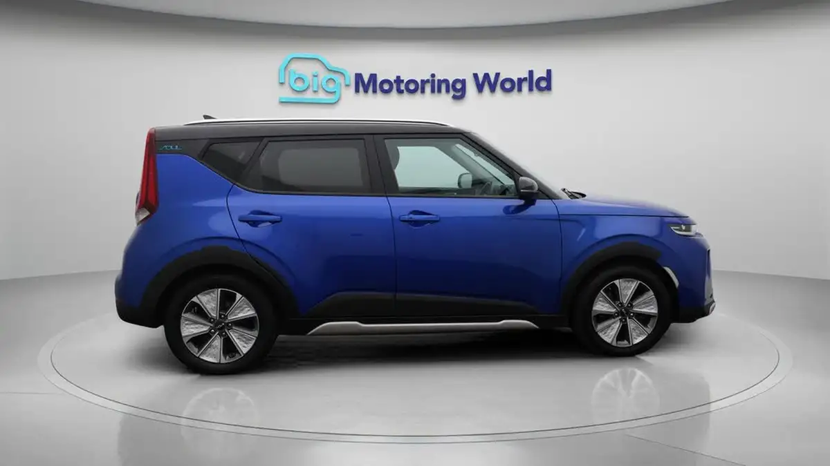 2022-kia-soul-ev-maxx-big-8