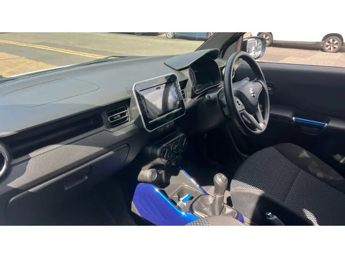 2024-suzuki-ignis-12-dualjet-sz-t-big-8