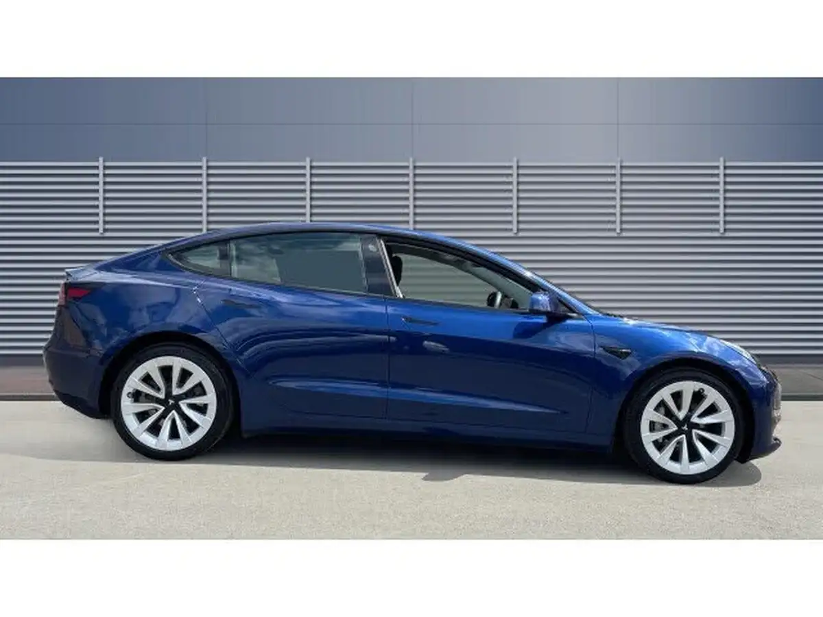 2021-tesla-model-3-e-long-range-awd-big-4