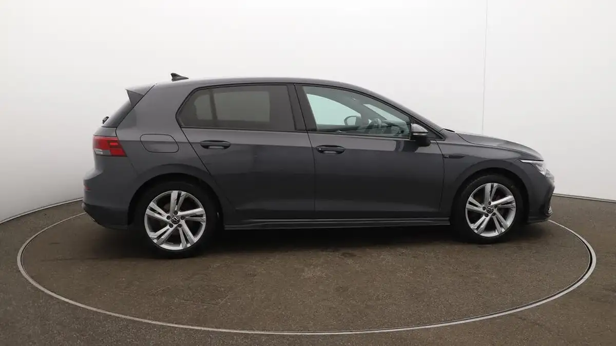 2020-volkswagen-golf-15-tsi-r-line-130ps-hatchback-5d-big-49