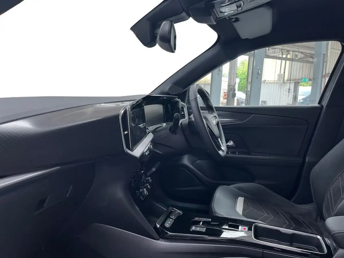 2023-vauxhall-mokka-12-ultimate-130ps-auto-big-7
