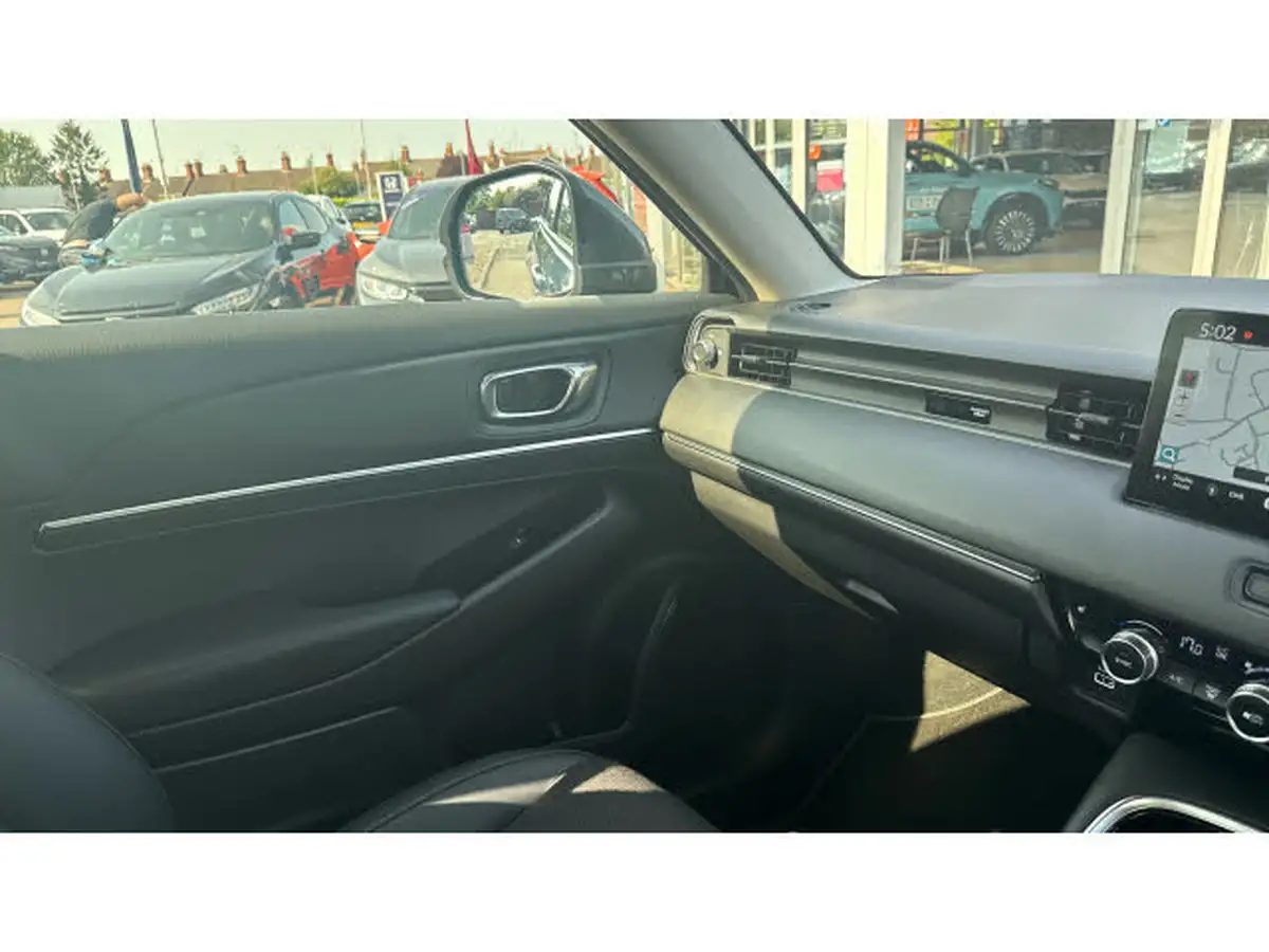 2022-honda-hr-v-15-i-mmd-advance-big-41