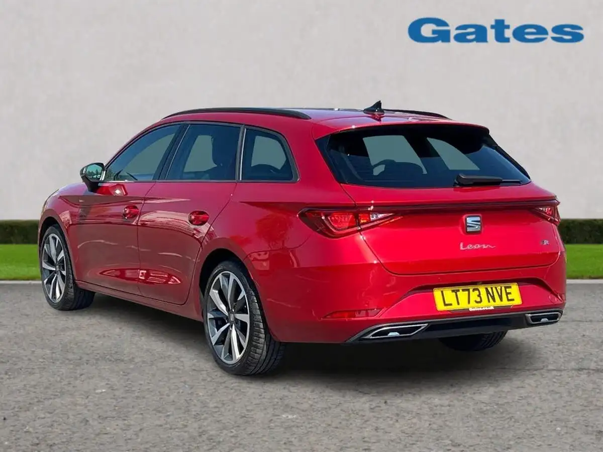2023-seat-leon-10-etsi-evo-fr-sport-estate-big-4