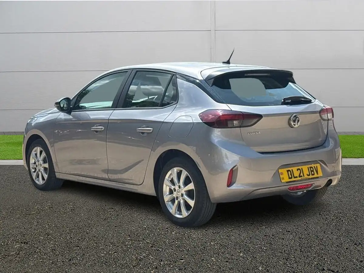 2021-vauxhall-corsa-12i-se-big-4