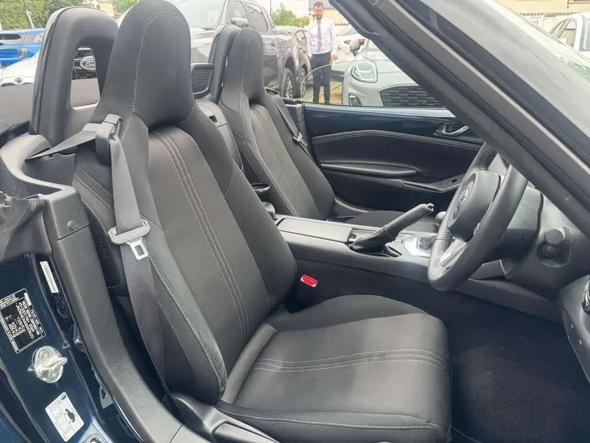 2022-mazda-mx-5-15-se-l-rf-big-11