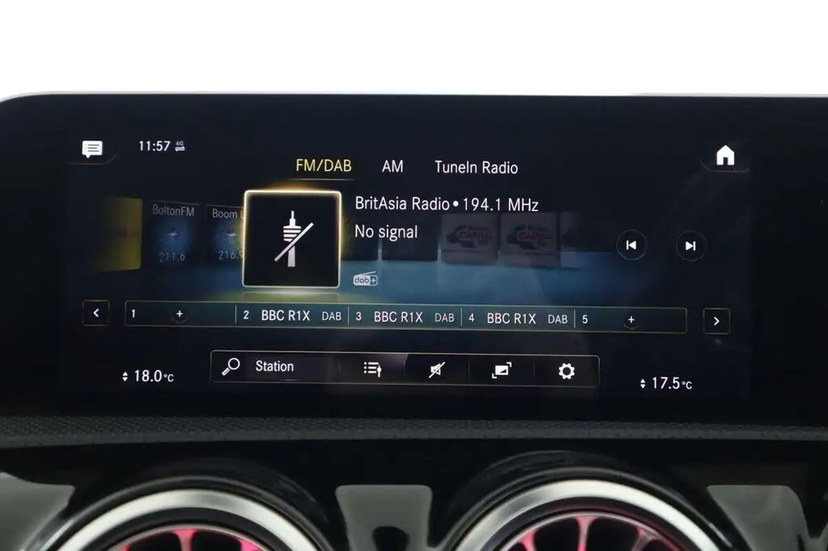 2019-mercedes-benz-a-class-20-a35-amg-premium-plus-hatchback-5d-big-40