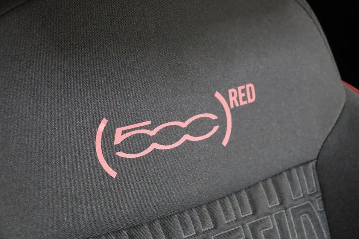 2022-fiat-500-e-red-117bhp-big-21