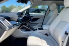 2021-jaguar-i-pace-ev400-se-small-9