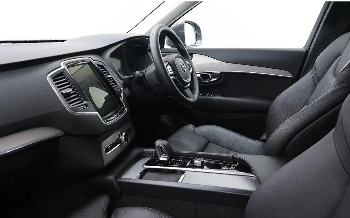 2024-volvo-xc90-20-b5-core-big-1