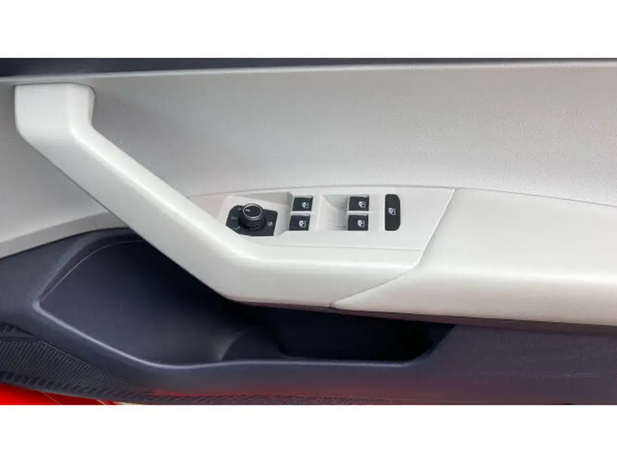 2019-volkswagen-polo-10-beats-80ps-evo-ss-big-18