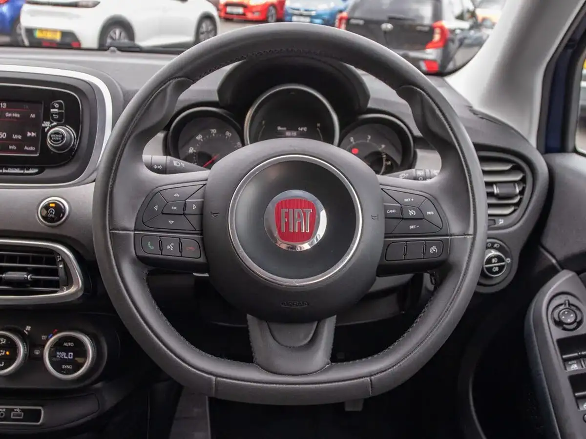 2016-fiat-500x-20multijet-cross-big-20