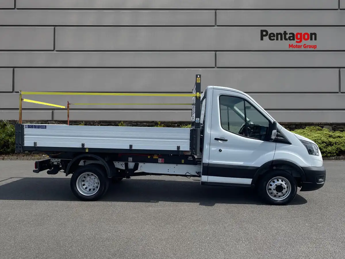 2022-ford-transit-20tdci-350-l2h1-leader-130pseu6dt-rwd-cab-big-13