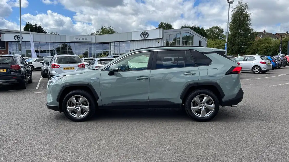 2021-toyota-rav4-25-vvt-i-design-215bhp-big-16