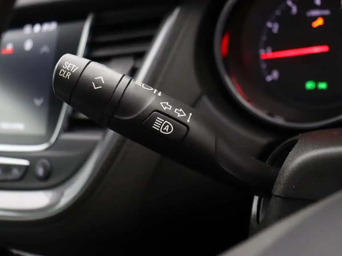 2019-vauxhall-grandland-x-12-tech-line-nav-auto-big-35