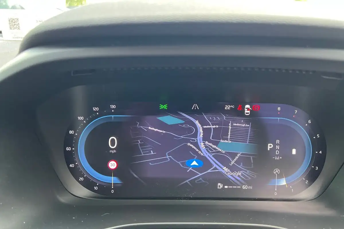 2022-volvo-xc40-20-b3-plus-big-6