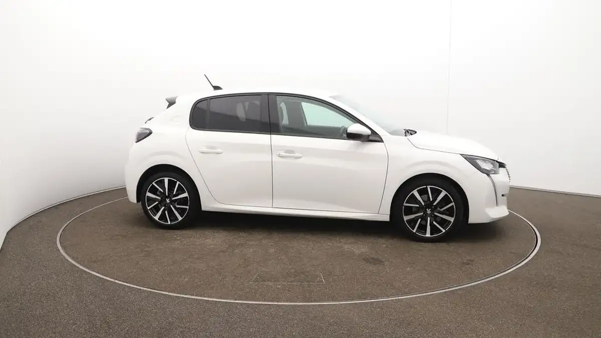 2020-peugeot-208-12-puretech-allure-premium-100bhp-big-49
