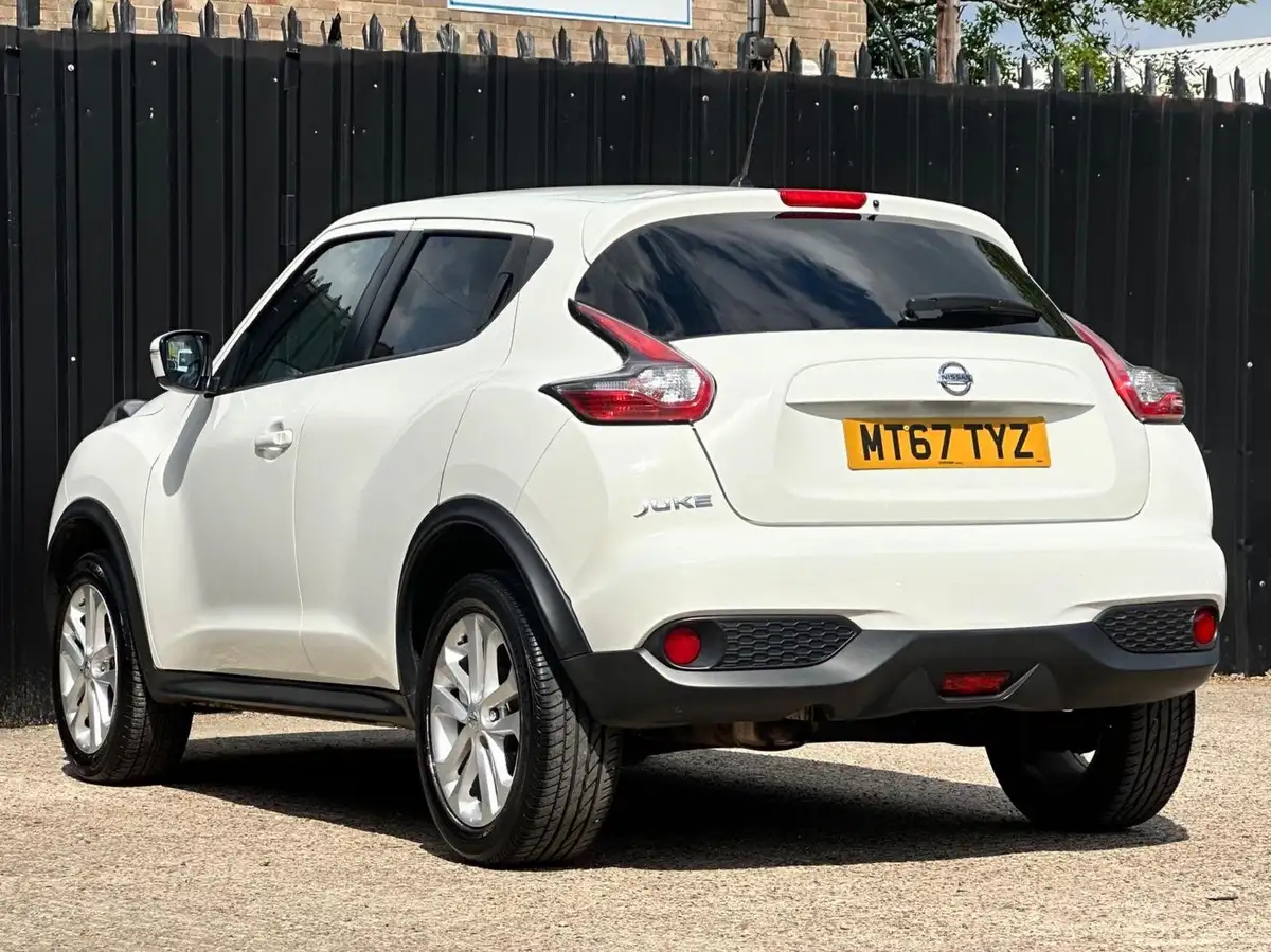 2017-nissan-juke-12-acenta-big-5