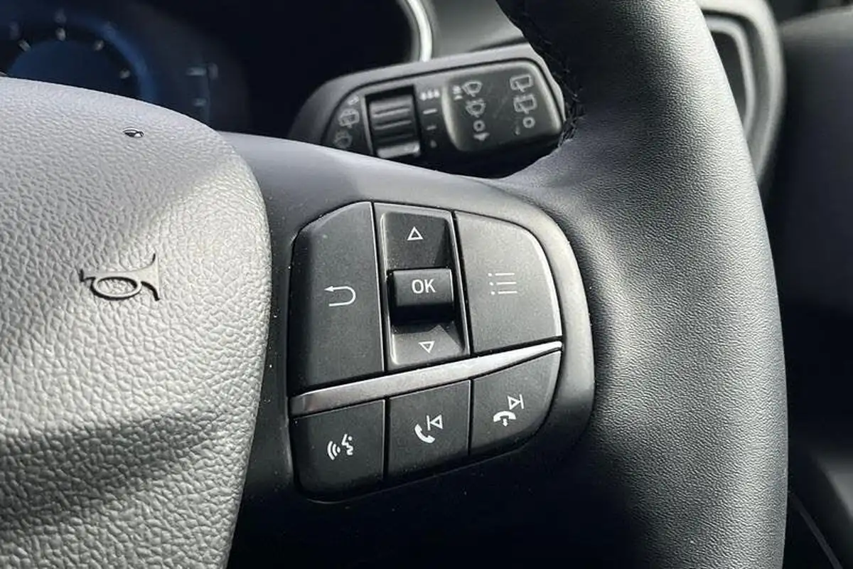 2023-ford-focus-10t-active-x-125ps-hybrid-mhev-estate-powershift-big-34