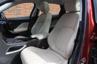 2016-jaguar-f-pace-20-i4d-portfolio-awd-auto-small-17