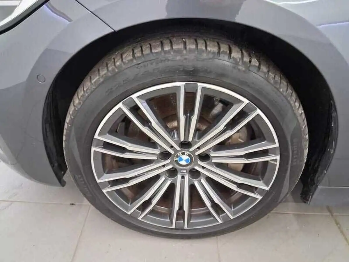 2019-bmw-3-series-20-330e-m-sport-plus-pack-big-6