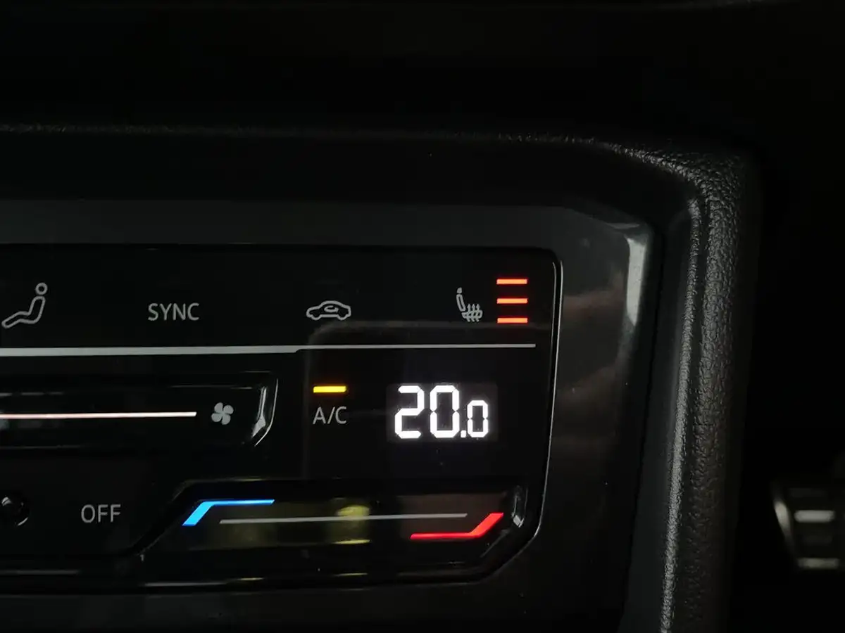 2021-volkswagen-tiguan-15-tsi-r-line-big-25