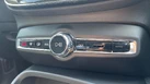 2025-volvo-xc40-20-b4-ultra-dark-small-34