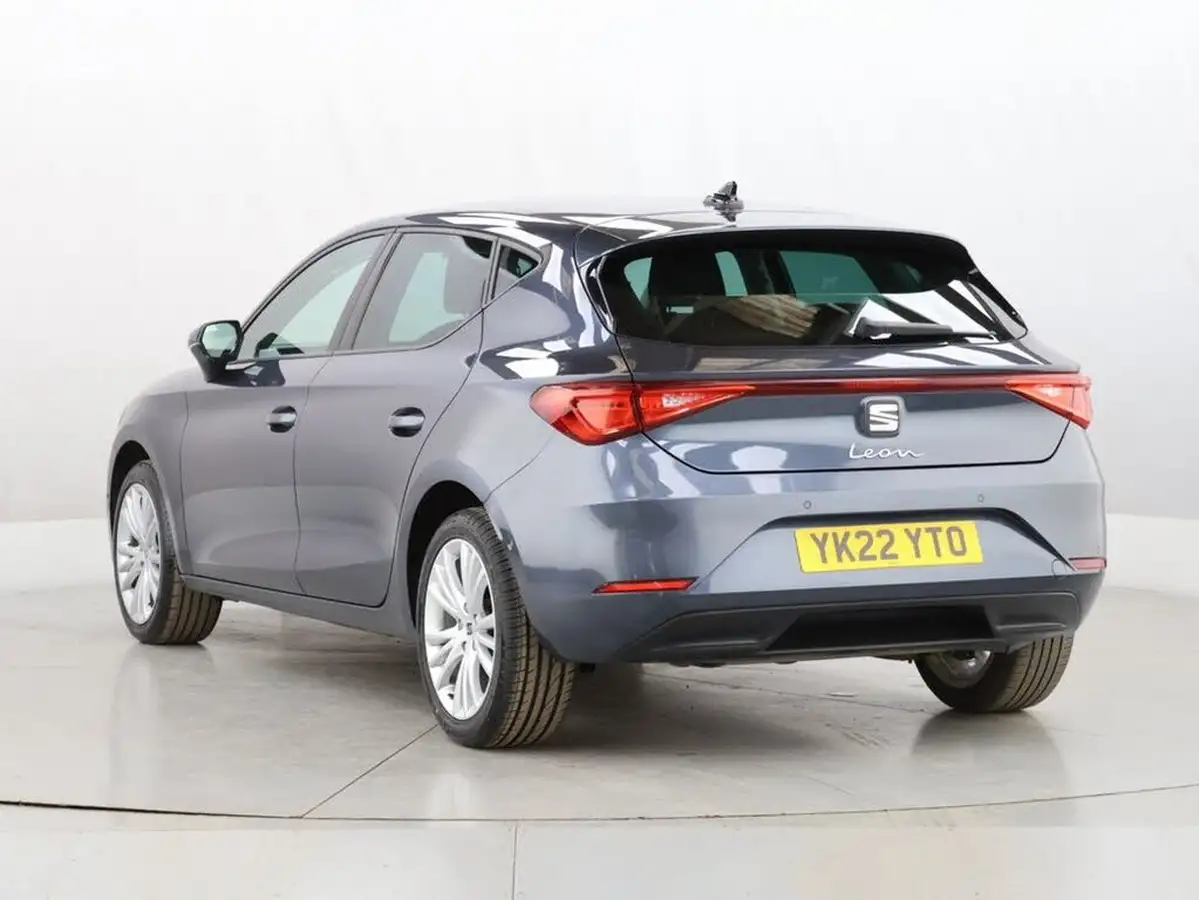 2022-seat-leon-10-tsi-evo-se-dynamic-hatchback-big-6