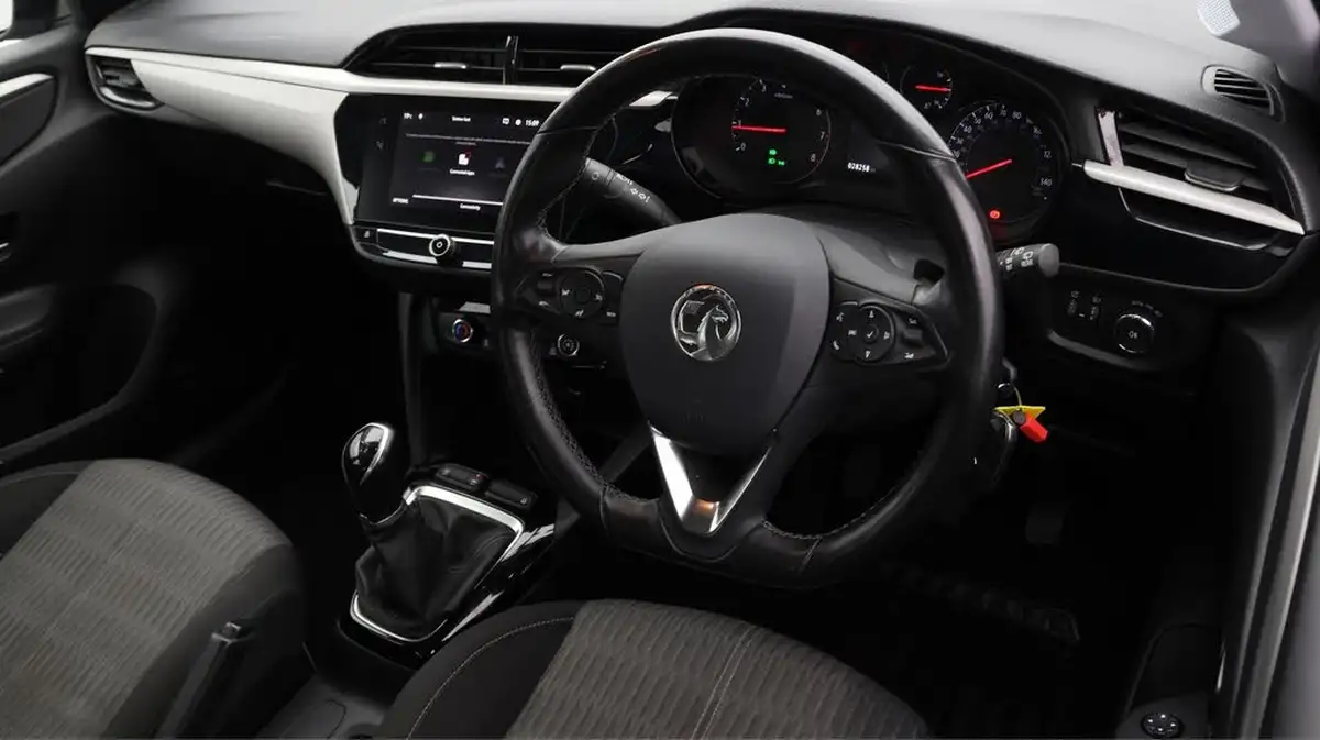 2020-vauxhall-corsa-12i-se-nav-big-9