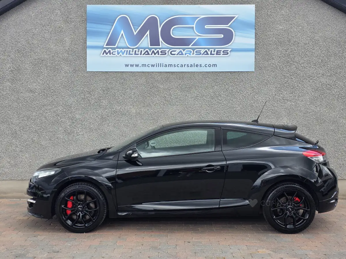 2013-renault-megane-20-renaultsport-265-big-5