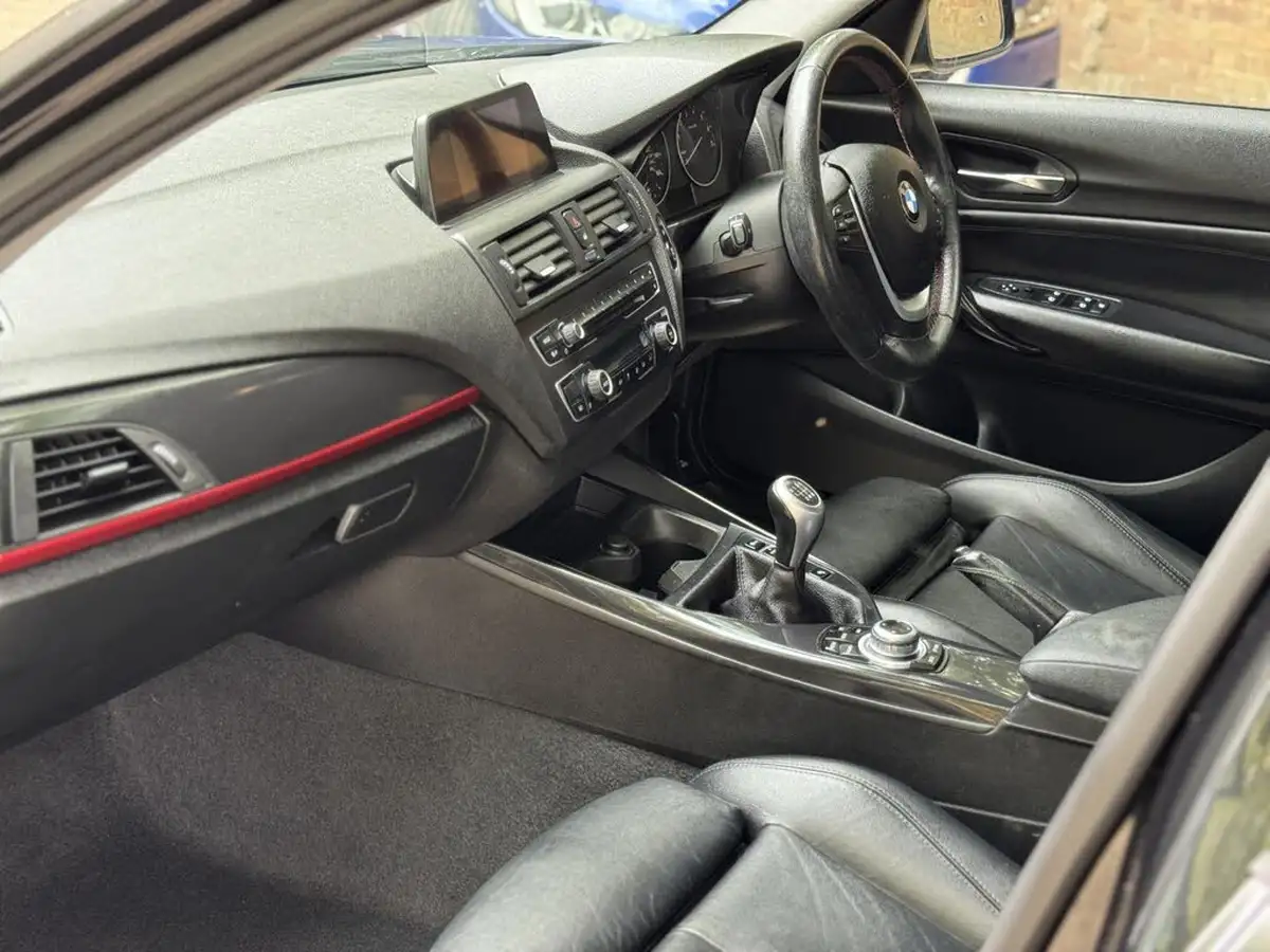 2015-bmw-1-series-16-116i-sport-5d-big-28