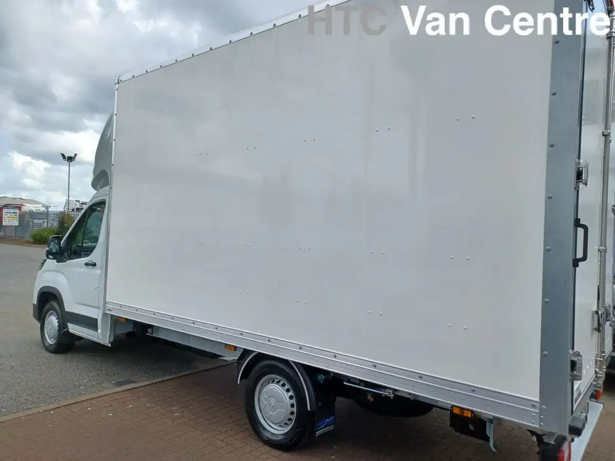 2024-maxus-deliver-9-big-8