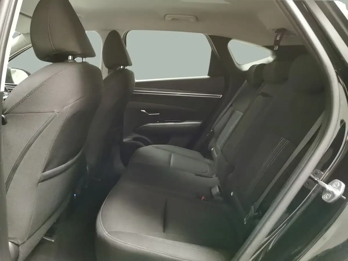 2022-hyundai-tucson-16-t-gdi-premium-230ps-hybrid-auto-big-32