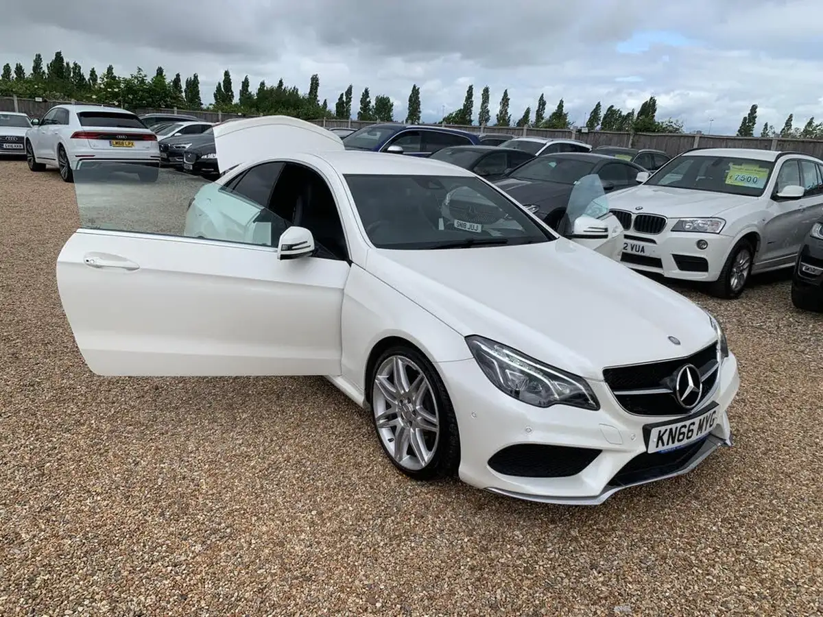 2016-mercedes-benz-e-class-21d-e220d-amg-line-edition-coupe-big-44