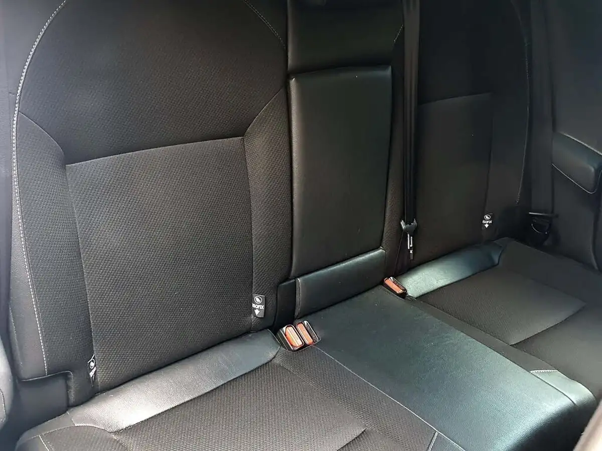 2015-citroen-ds4-16e-hdi-dstyle-nav-etg6-big-9