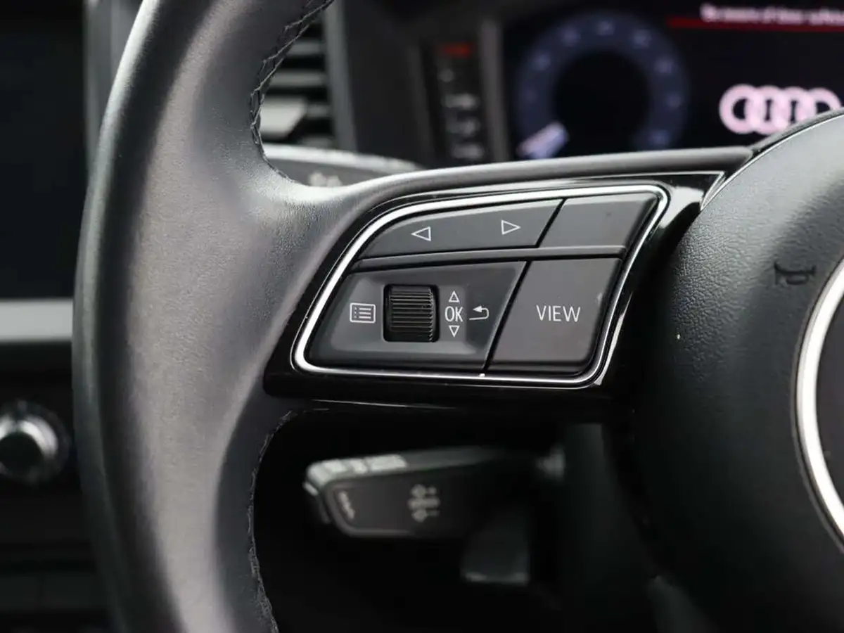 2022-audi-a1-10-25-tfsi-technik-big-30