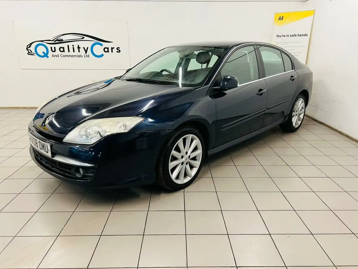 2008-renault-laguna-20td-initiale-150-hatchback-big-4