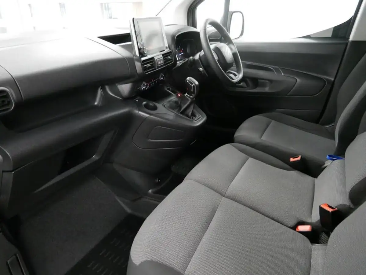 2019-citroen-berlingo-15bluehdi-650-enterprise-big-19