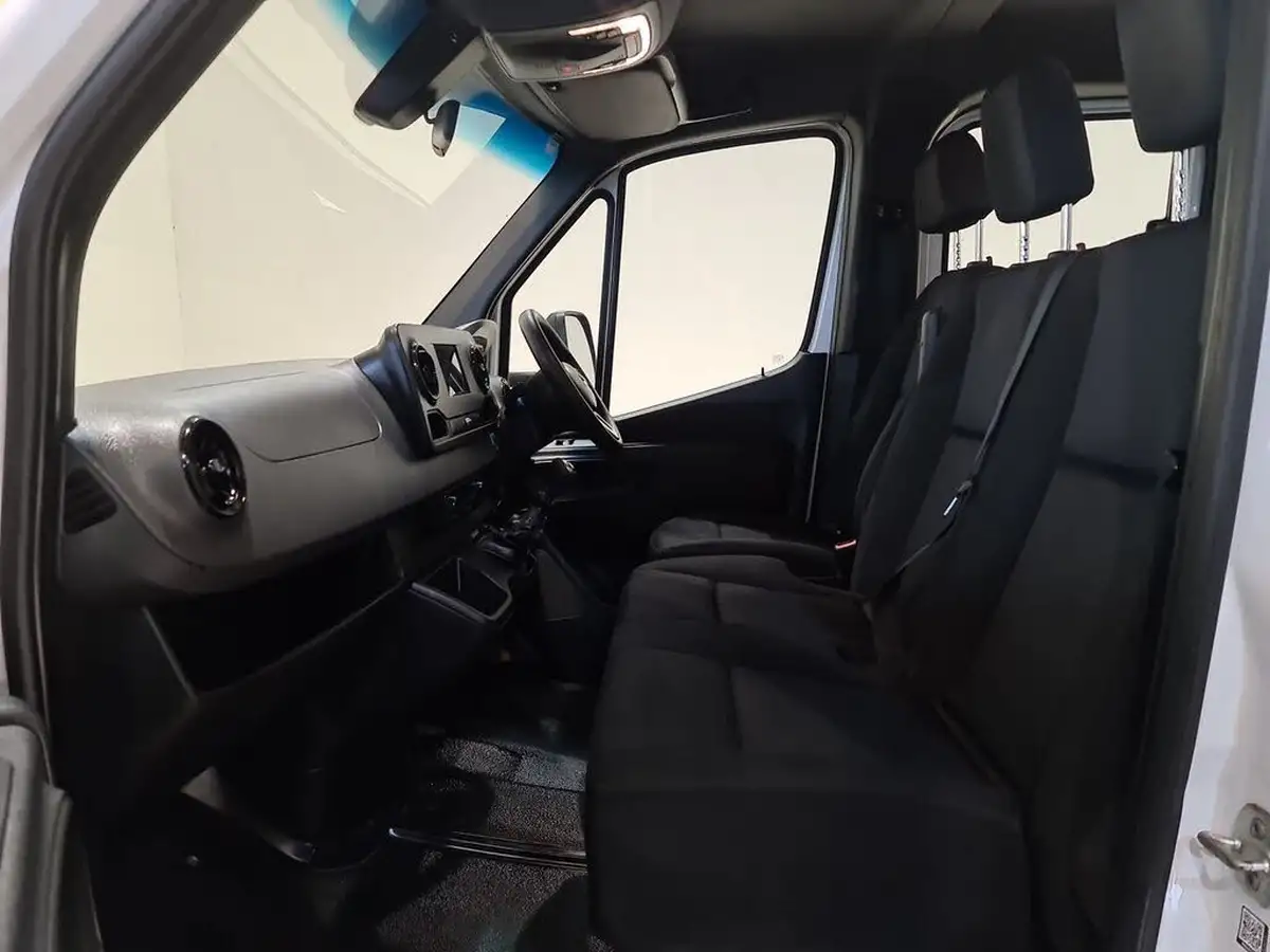2021-mercedes-benz-sprinter-20cdi-315-l3h1-progressive-150pseu6dt-crewcab-big-18