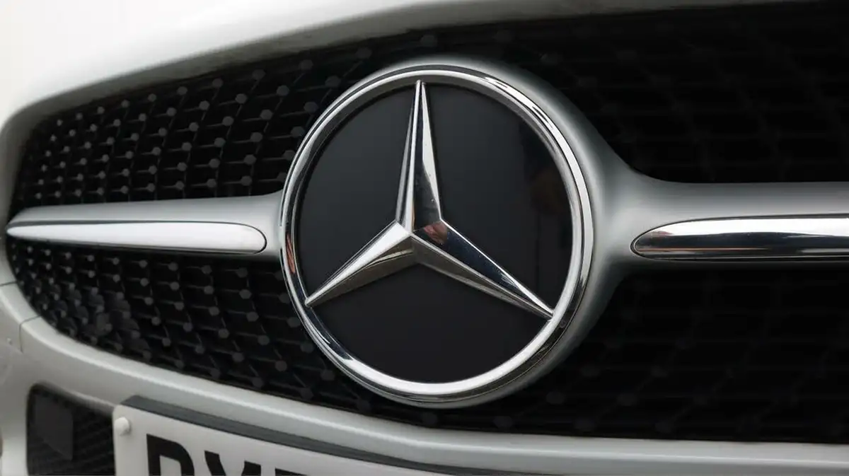 2020-mercedes-benz-a-class-13-a180-sport-executive-hatchback-5d-7g-dct-big-21