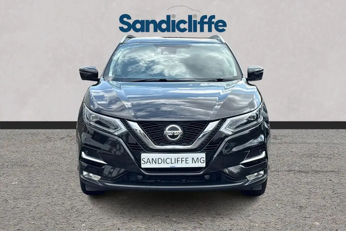 2019-nissan-qashqai-15dci-tekna-19in-alloysglass-roof-pack-dct-big-1