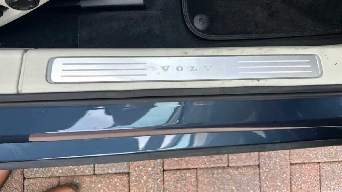 2025-volvo-v90-20-t6-plus-345bhp-dark-big-33