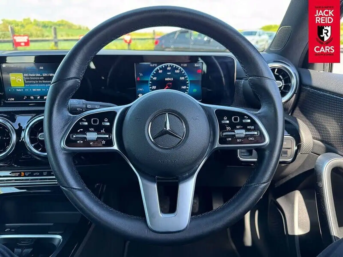 2019-mercedes-benz-a-class-13-a180-sport-hatchback-5d-1332cc-big-12