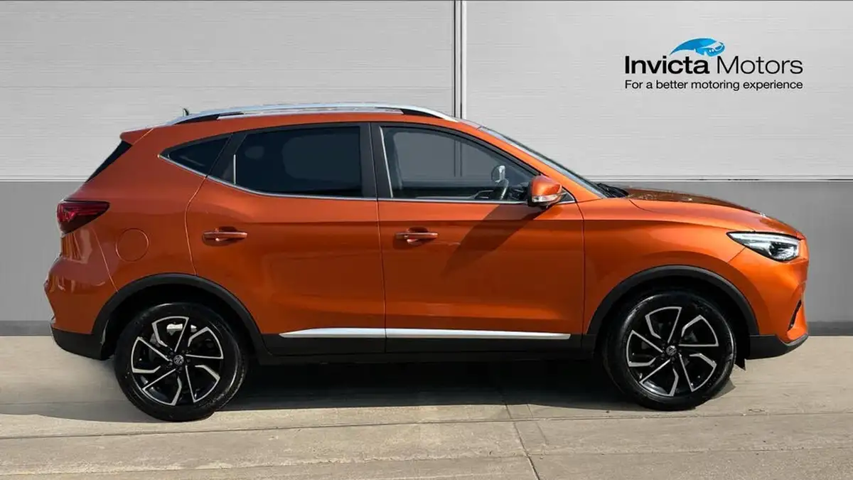 2023-mg-zs-suv-10t-gdi-exclusive-big-1